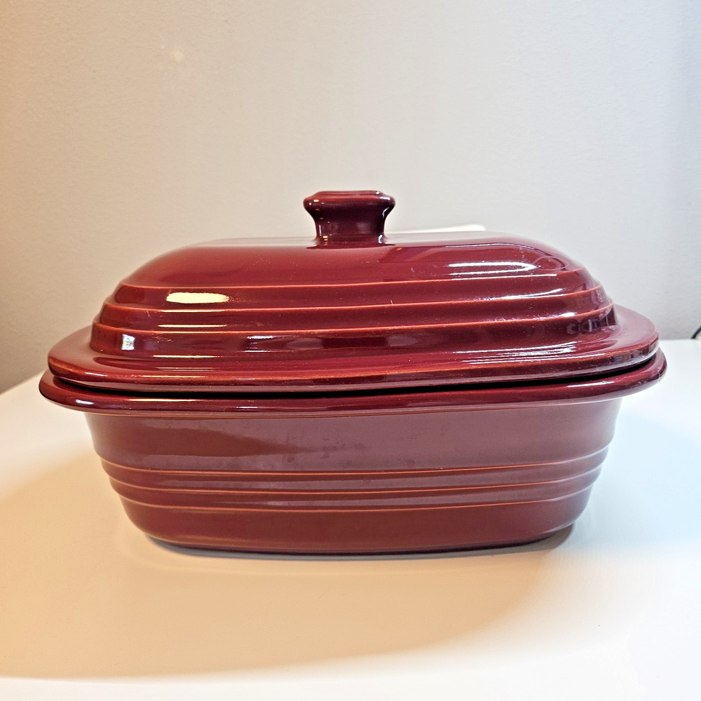 Pampered Chef Deep Covered Baker Casserole Stoneware Dish Cranberry 3.1 Qt Flaw